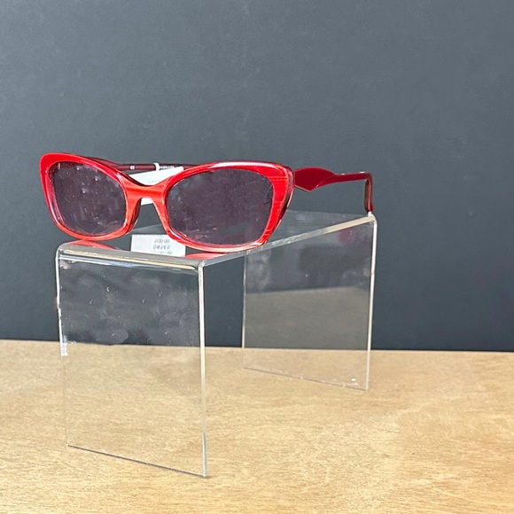 Red Face A Face Sunglass - Picture 3 of 9